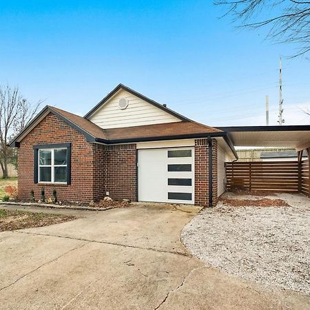 Ozk Trail House Villa Бентънвил Екстериор снимка